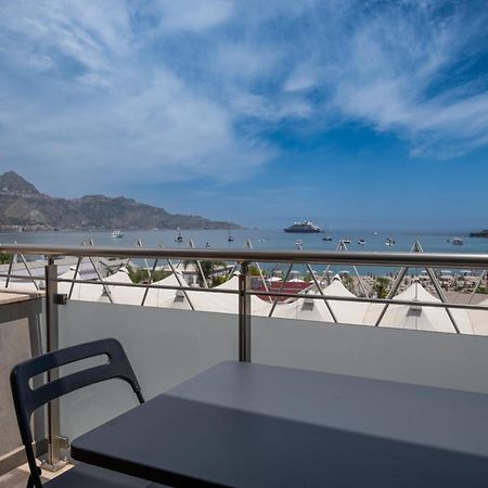 Apple House Apartment Giardini Naxos Bagian luar foto